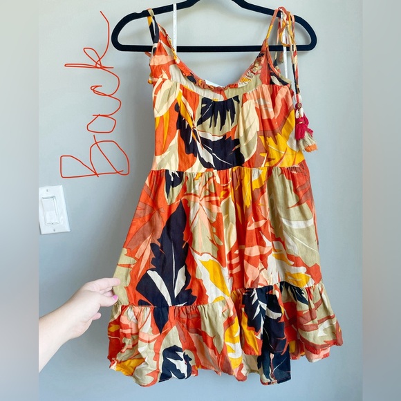 Gorgeous Unique Beach Coverup Dress - Picture 3 of 8